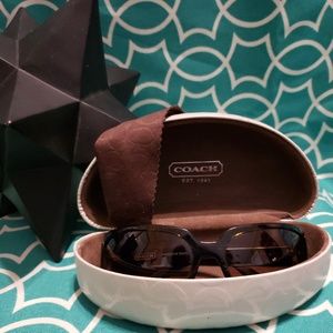 COACH SUNGLASSES 🕶